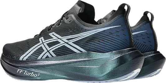 أسيكس ميجابلاست: أفضل حذاء ركض يومي صنعته أسيكس على الإطلاق ؛ أداء أحذية السباقات دون شريحة الكربون القاسية / يصل الأسبوع الأول من يناير "إن شاء الله"