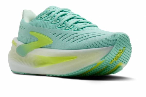 الحذاء القادم من الفضاء / الإصدار النسائي
بروكس جليسرين ماكس 2
الحجز المسبق يصل الأسبوع الثاني يناير