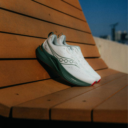 سوكوني تيمبوس 3

أسرع حذاء في العالم للفلات فوت

للحجز المسبق يصل خلال أسبوعين من الشراء