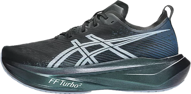 أسيكس ميجابلاست: أفضل حذاء ركض يومي صنعته أسيكس على الإطلاق ؛ أداء أحذية السباقات دون شريحة الكربون القاسية / يصل الأسبوع الأول من يناير "إن شاء الله"