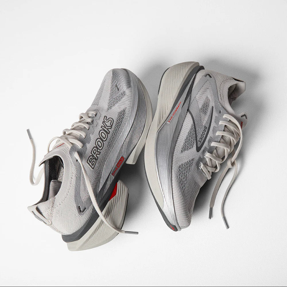 أمير السرعات والمسافات الممتعه

بروكس هايبريون ماكس3

 🇯🇵 الإصدار الياباني المحدود 🇯🇵