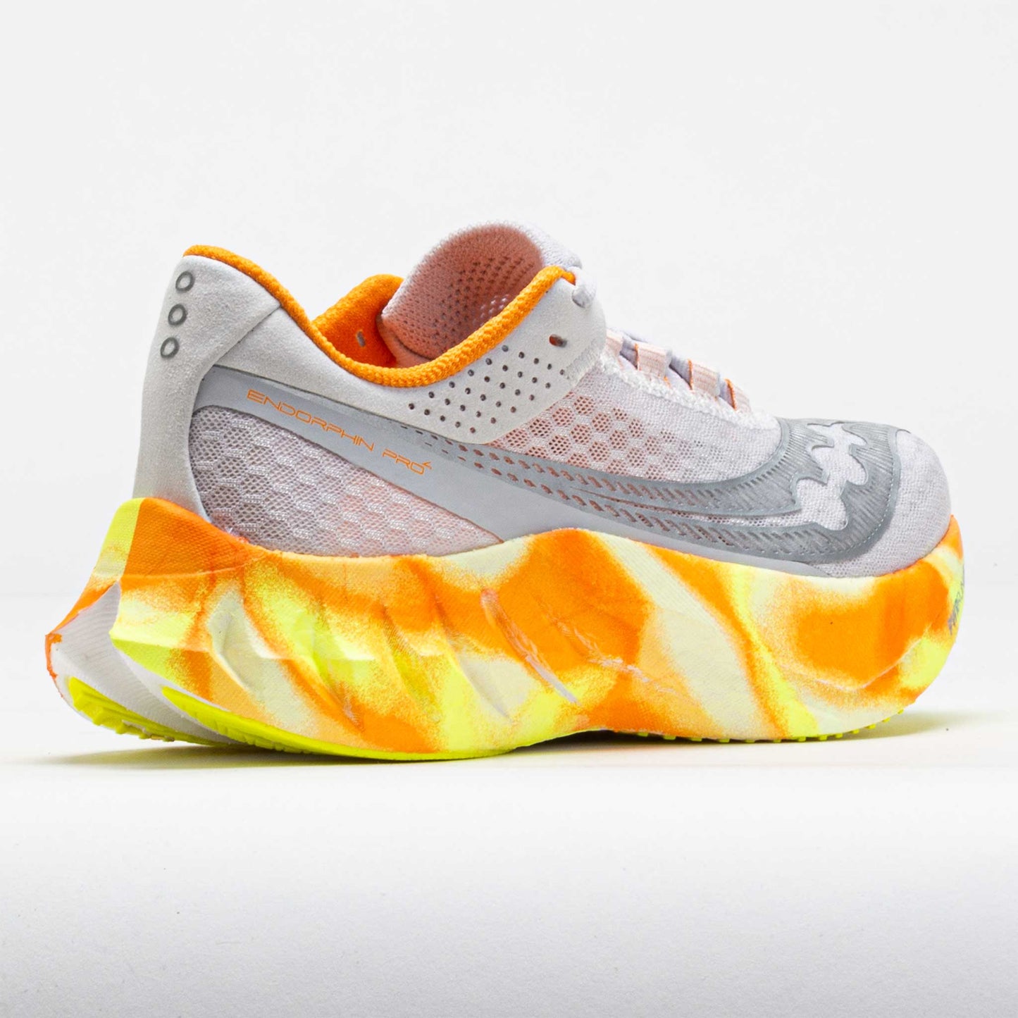 سوكوني برو 4 , حذاء السباقات متعدد المهام