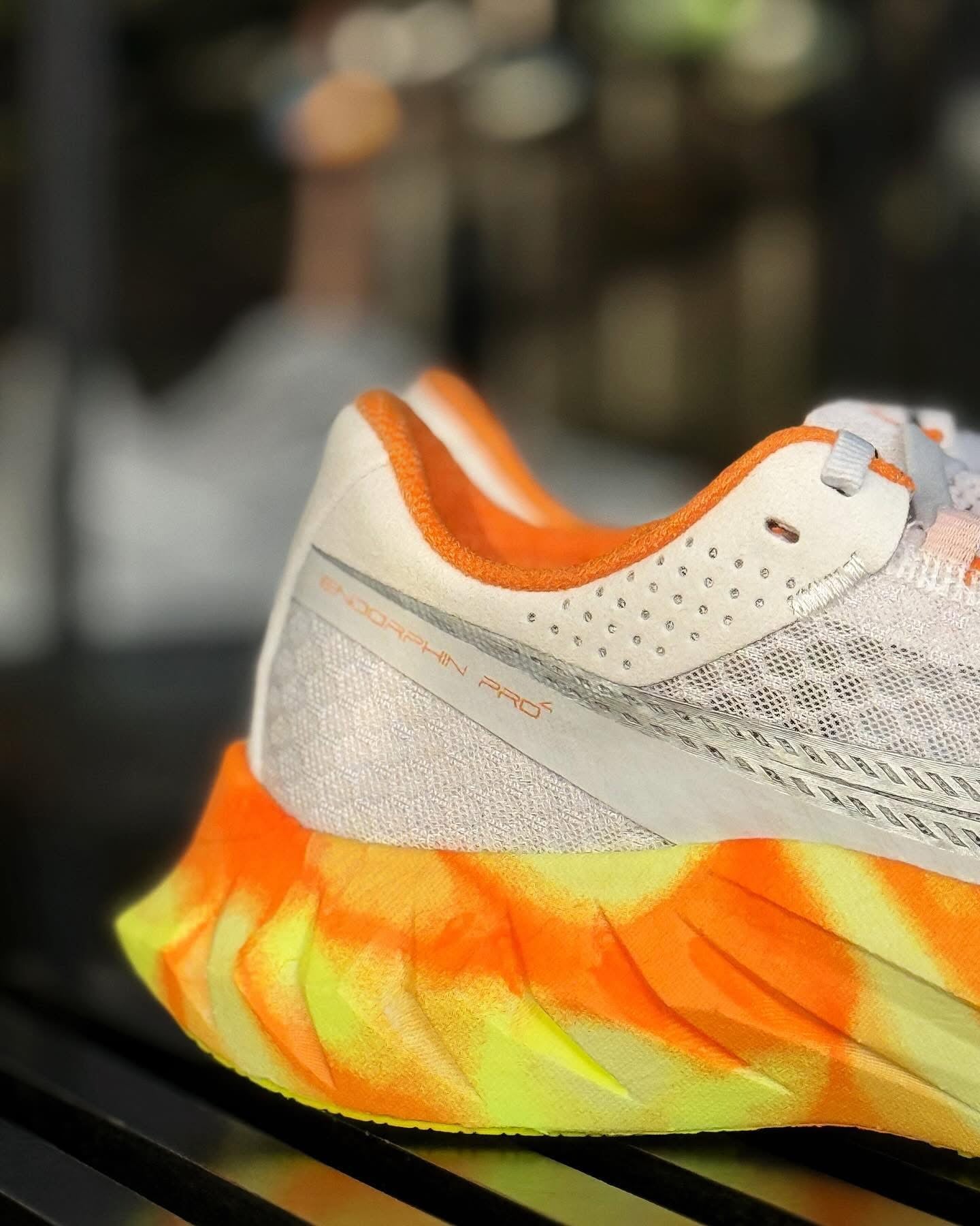 سوكوني برو 4 , حذاء السباقات متعدد المهام