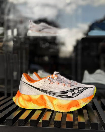 سوكوني برو 4 , حذاء السباقات متعدد المهام