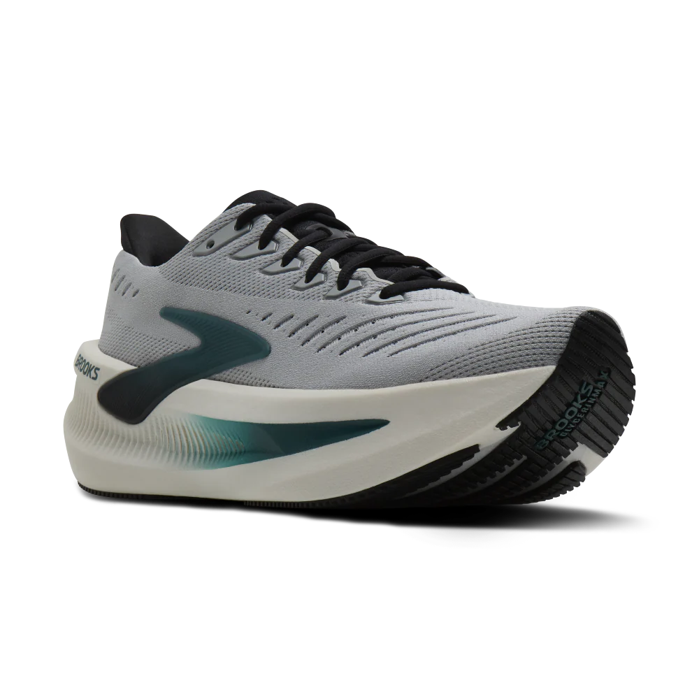 الحذاء القادم من الفضاء
بروكس جليسرين ماكس 2
الحجز المسبق يصل الأسبوع الثاني يناير