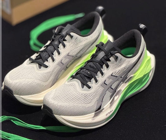 اسيكس سوبر بلاست2 - 
الاصدار المحدود / لايت شو