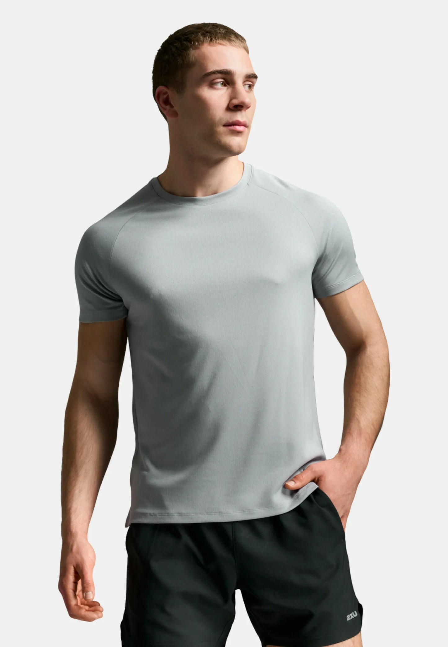 2XU تيشيرت ركض
وصل حديثًا