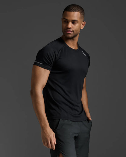2XU تيشيرت ركض