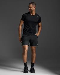 2XU تيشيرت ركض
